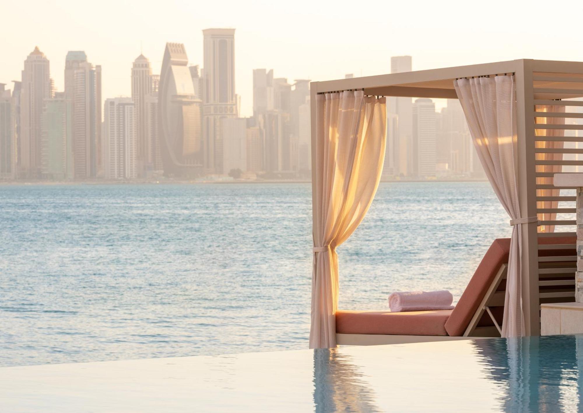 Four Seasons And Residences At The Pearl - Qatar Resort
