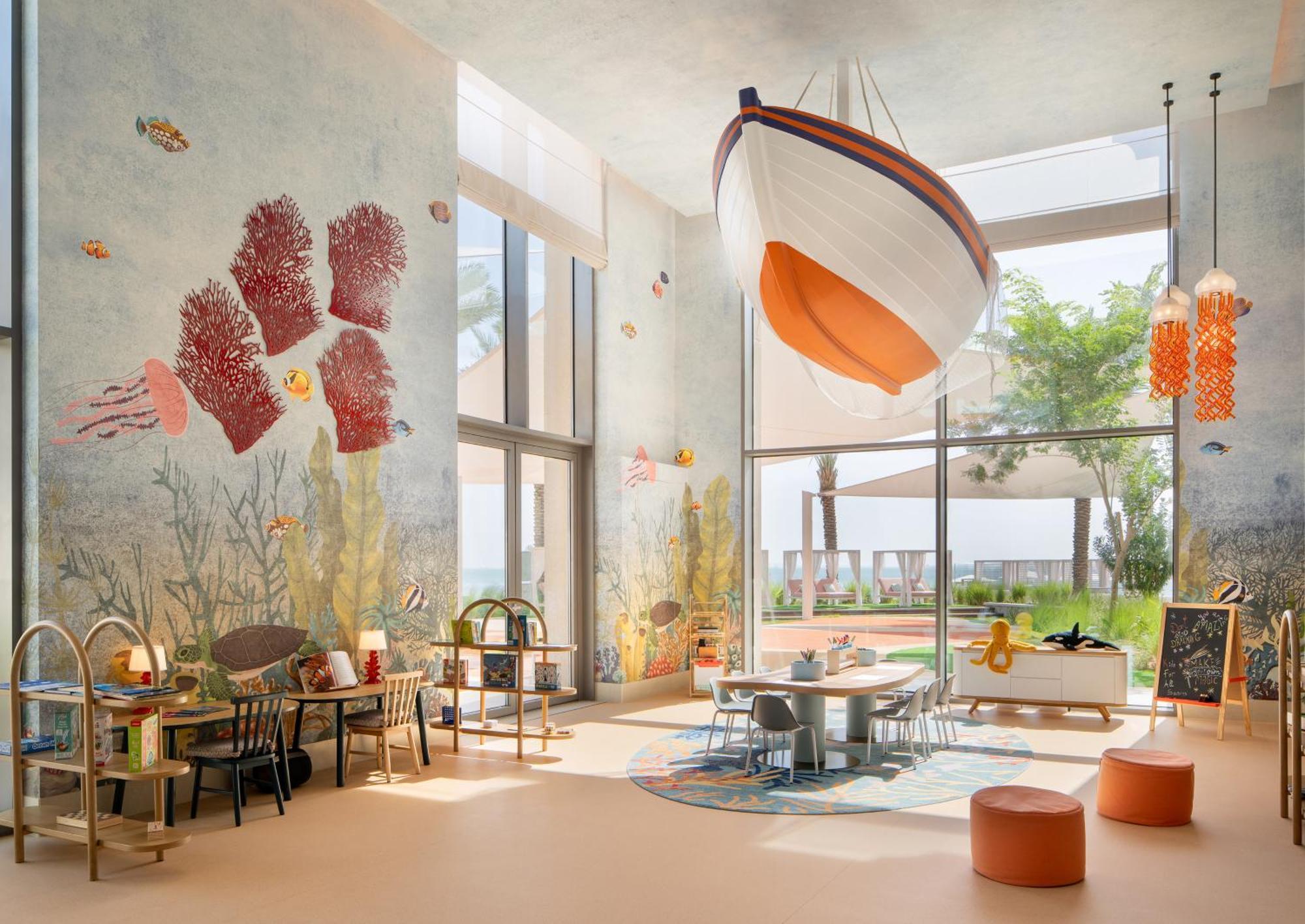 Four Seasons And Residences At The Pearl - Qatar Resort